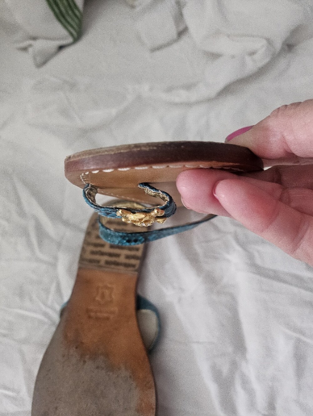 Sandals - Picture 3 of 4